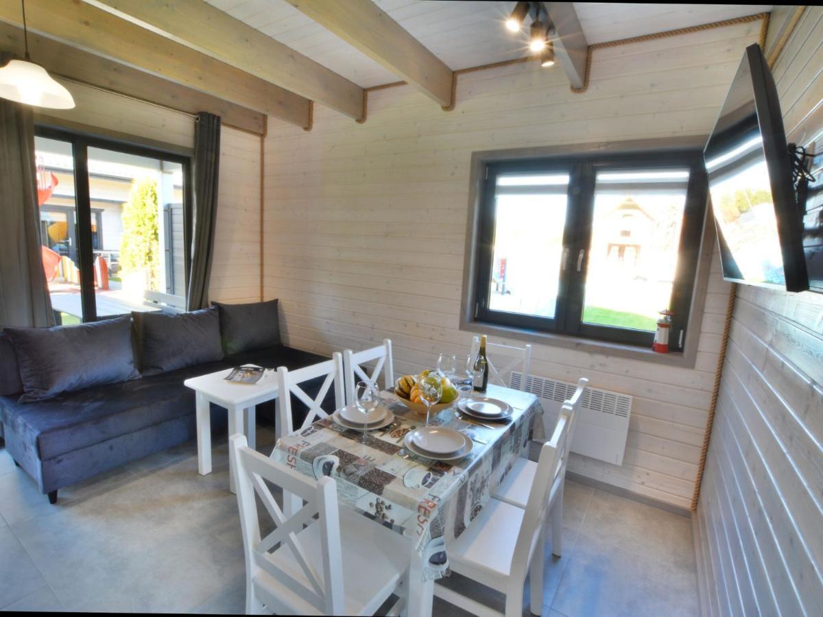 Holiday Houses Close To The Sea, シャノジェンティ エクステリア 写真