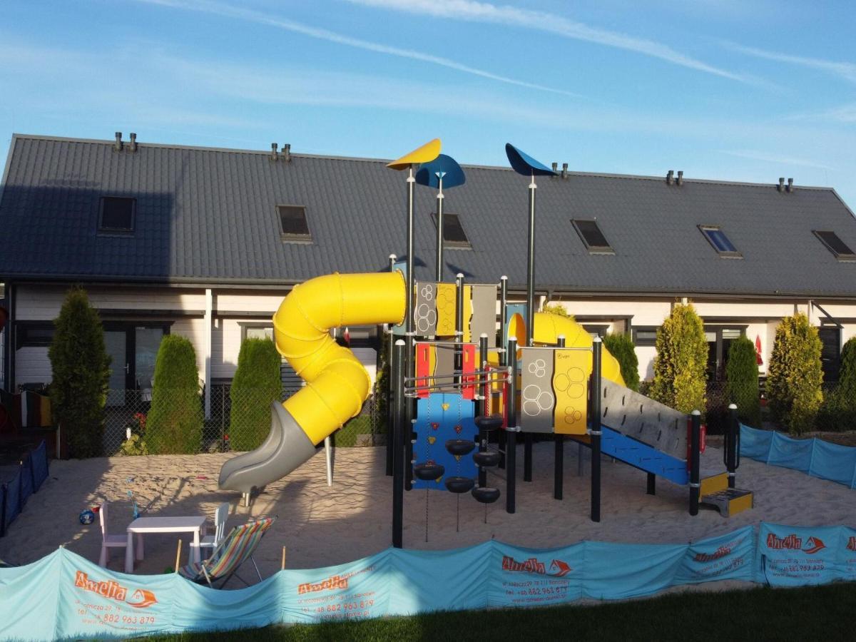 Holiday Houses Close To The Sea, シャノジェンティ エクステリア 写真
