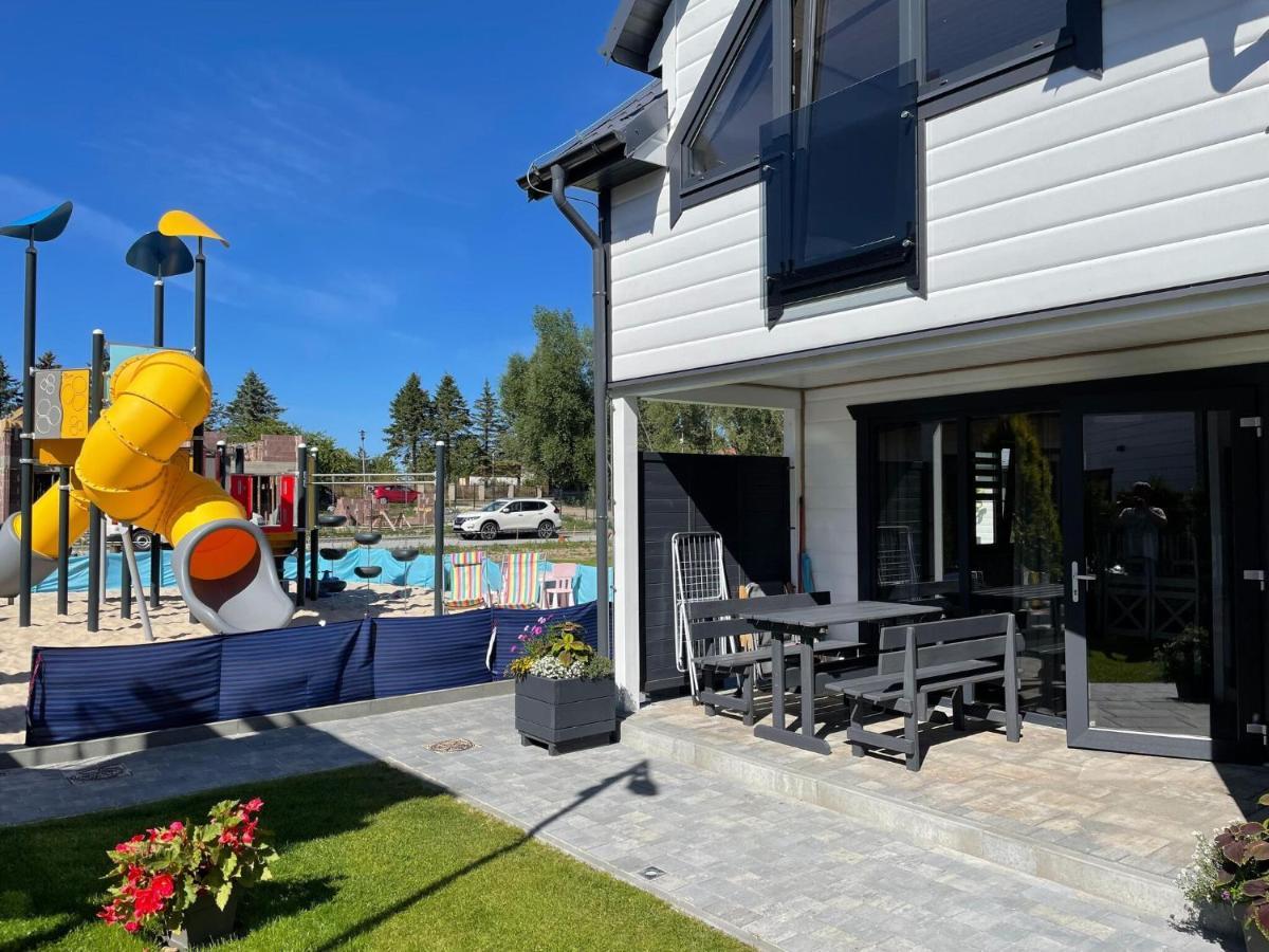 Holiday Houses Close To The Sea, シャノジェンティ エクステリア 写真